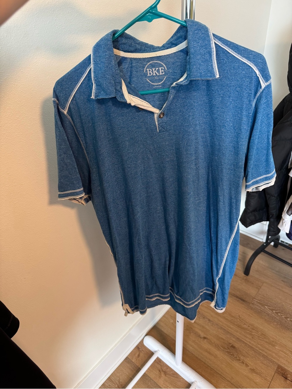 Blue BKE short-sleeve polo shirt Men’s size XL